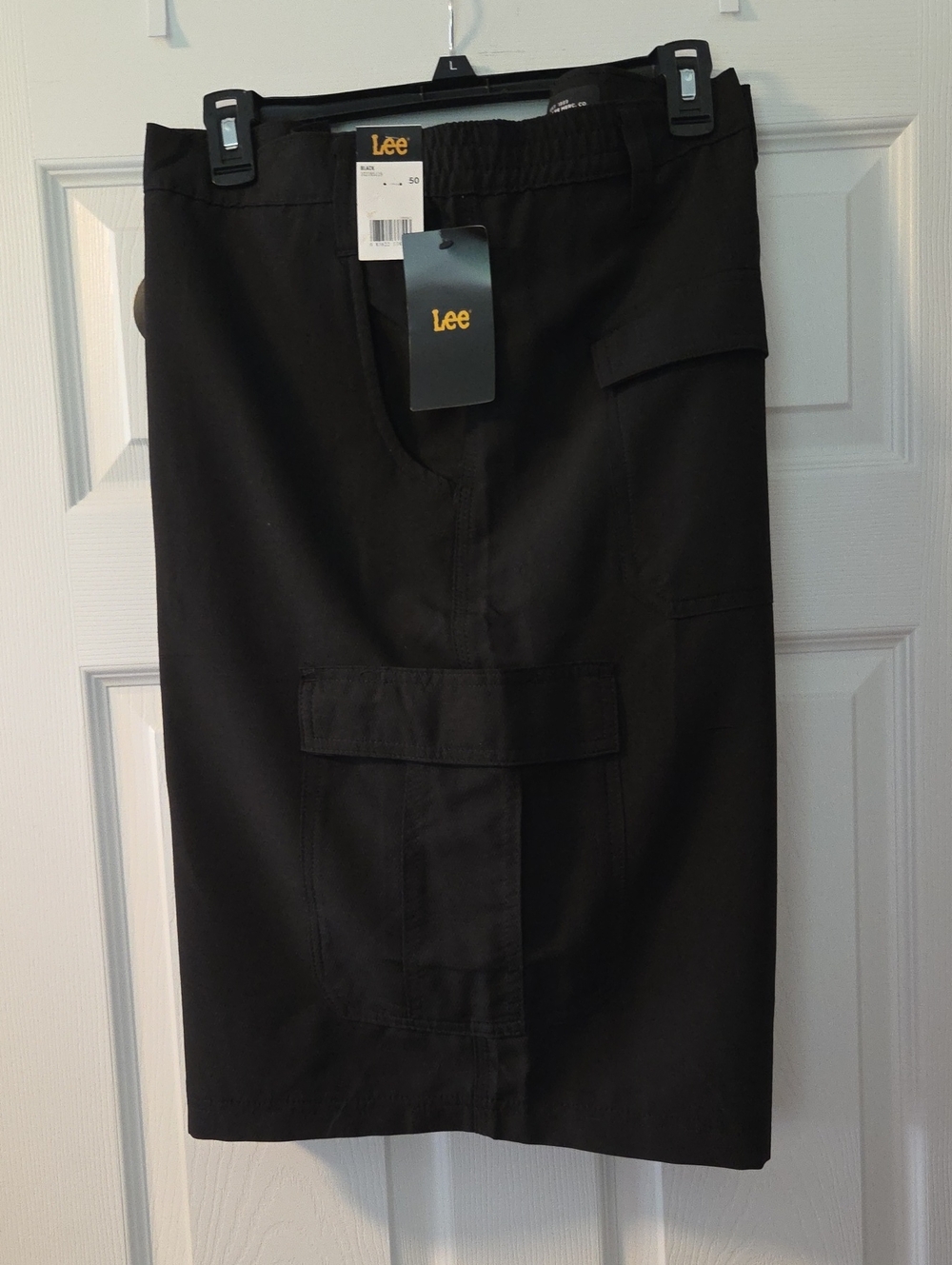 NWT-Lee Sz. 50 Black Cargo Shorts